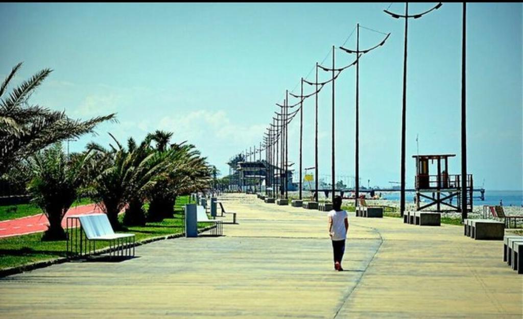 G.M.M Apartaments Batumi Kültér fotó